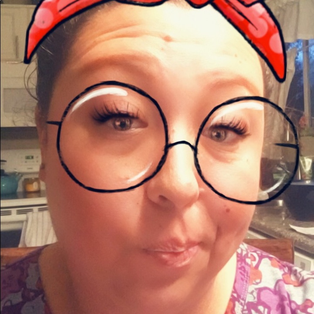 Meet your Posher, Kimberly